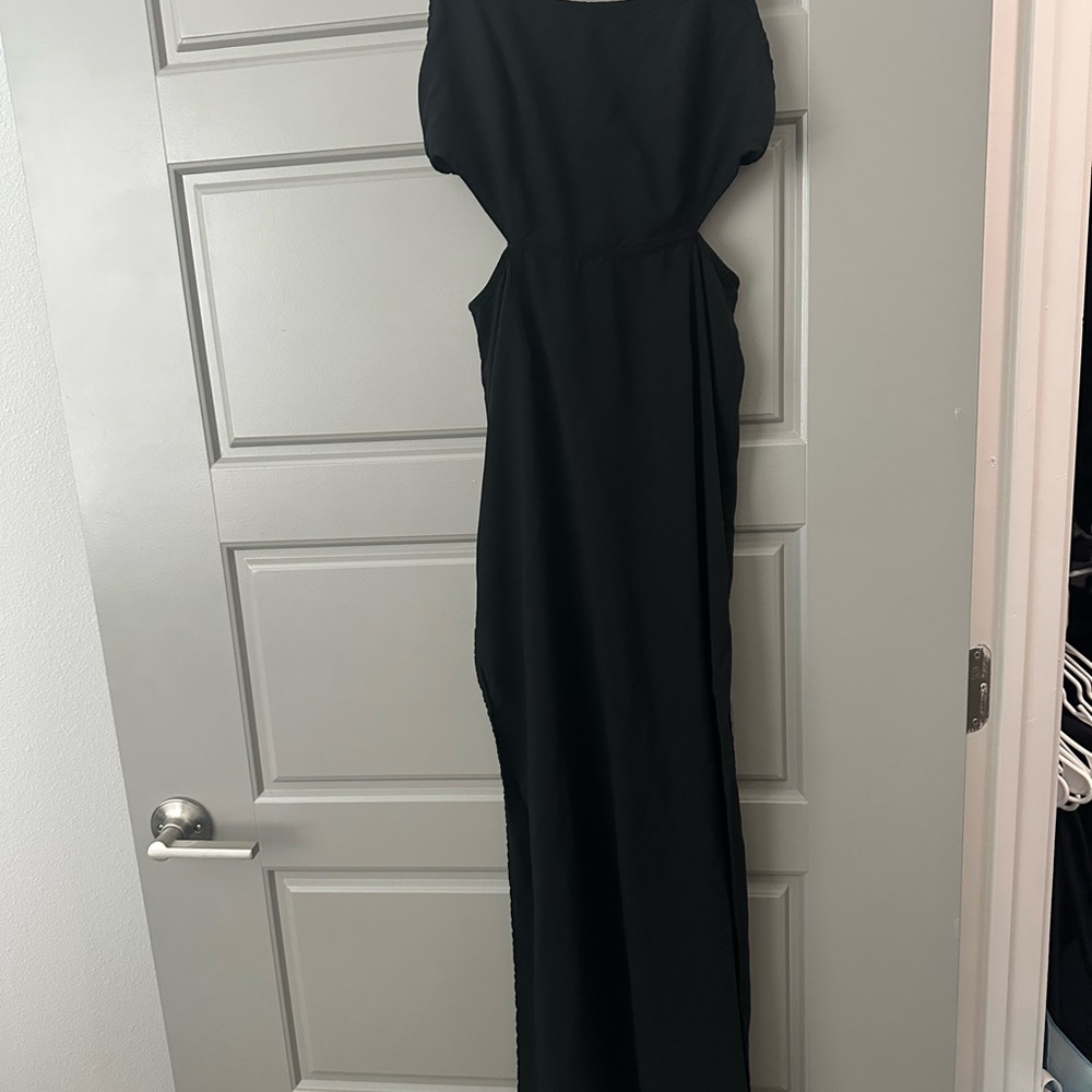 Elegant Black Evening Gown